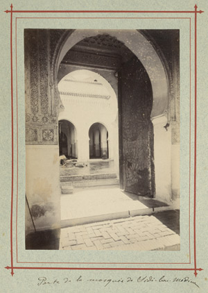 Lot 377, Auction  102, Souvenir de l'Algérie, Album mit 50 montierten Albumin-Fotografien