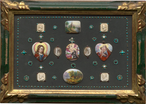 Lot 6394, Auction  117, Hessen Philippstal, Marie Landgräfin von, Tableau mit Emailplaketten und Kammeen