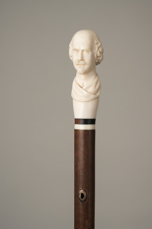 Lot 2255, Auction  120, Shakespearestock, Spazierstock mit einer Shakespeare-Büste als Knauf