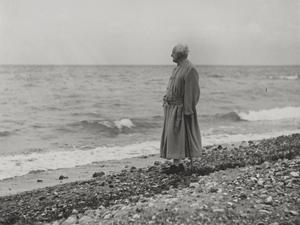 Lot 6351, Auction  122, Eisenstaedt, Alfred, Portraits Gerhart Hauptmanns auf Hiddensee