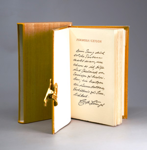 Lot 3233, Auction  126, Jünger, Ernst, Zwei Inseln. OMaroquin. Olten 1968. - Erste Ausgabe. - 55 Exemplare, mit ganzseitigem eigenh. Textzitat von E. J.