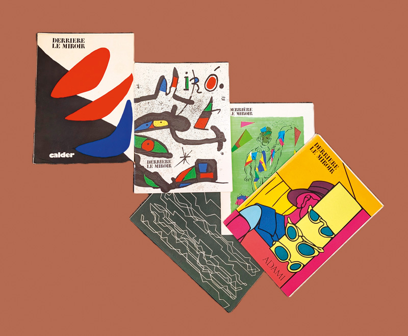 Lot 3076, Auction 127, Derrière le Miroir, Konvolut von 24 Heften